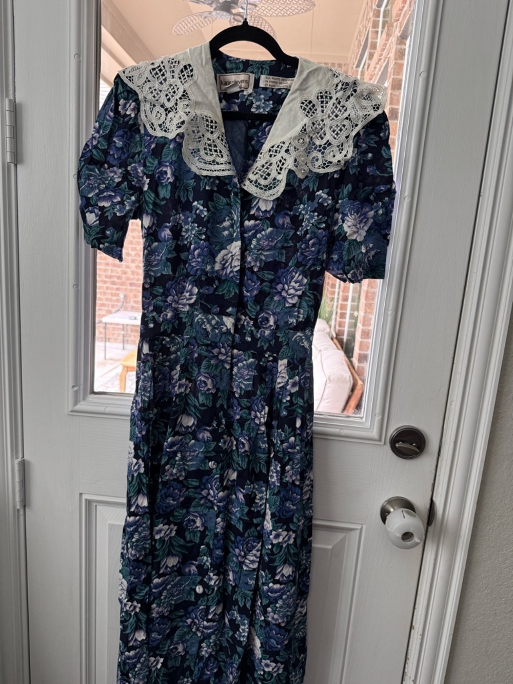 Vintage karin stevens Navy Floral Maxi Dress with Lace Collar